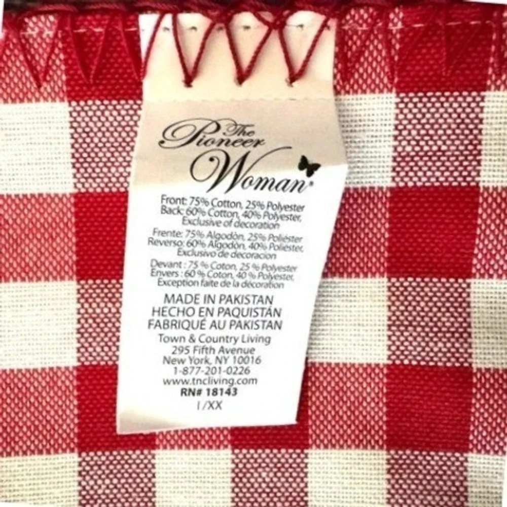 The Pioneer Woman Heritage Patchwork Reversible Placemats‎ Blue Red Set of 4 NEW